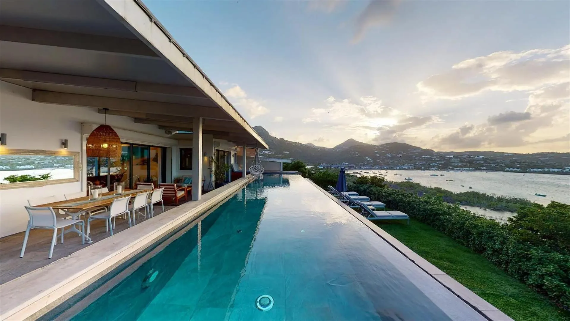 Romantic Holiday Rental Villa In St Barths Petit Cul-de-Sac Saint Barthelemy